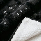 Sherpa-Fleece Waterproof blanket. Warm and Cozy